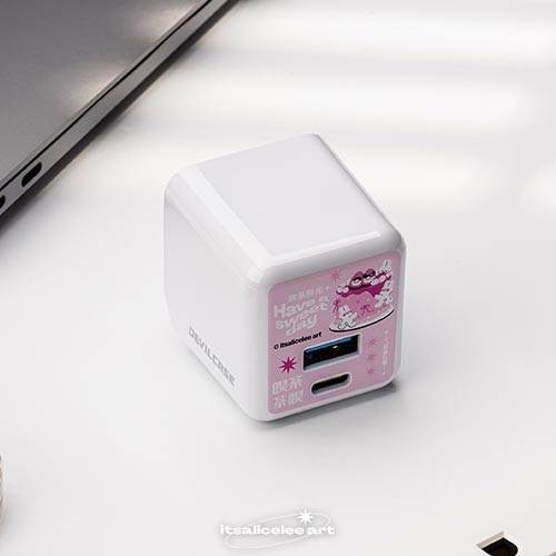 聯名正版授權 itsalicelee art 氮化鎵超急速PD充電器 喫茶時光｜日日都甜